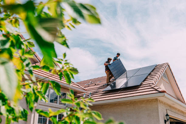 Best Roof Gutter Cleaning  in Pukalani, HI